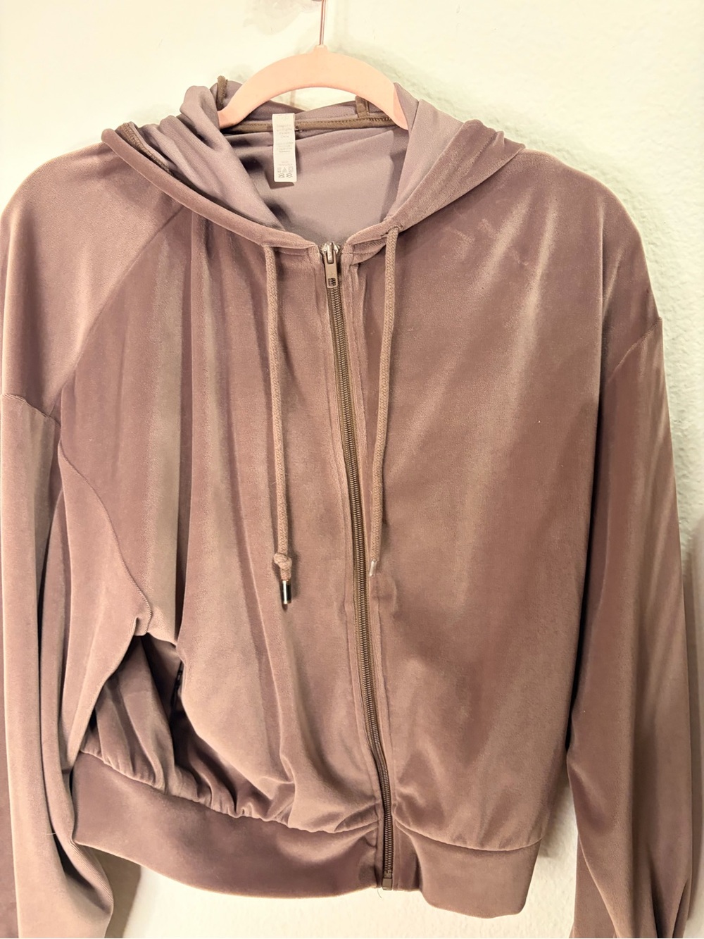 ALO Yoga Dusty Rose Velour Hoodie